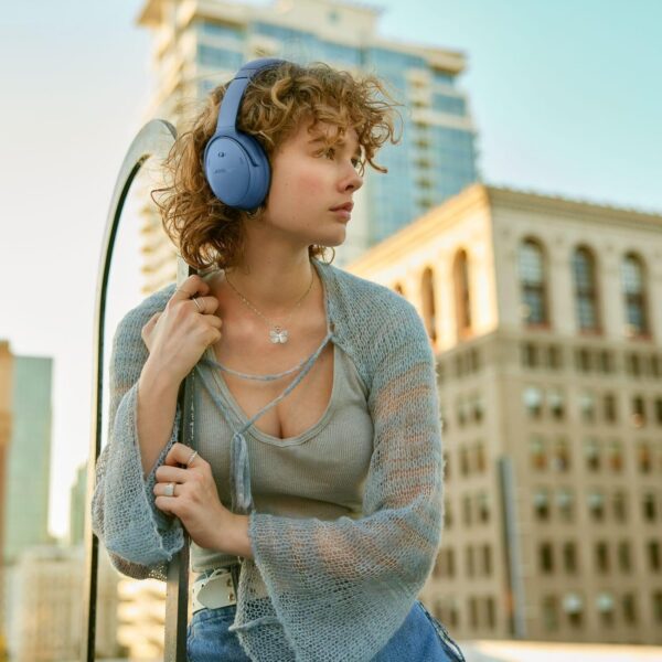 Bose QuietComfort Bluetooth Headphones, Wireless Headphones with Active Over Ear Noise Cancelling and Mic, Deep Bass, Up to 24 Hours of Playtime, Blue Dusk - Limited Edition Color - Image 4