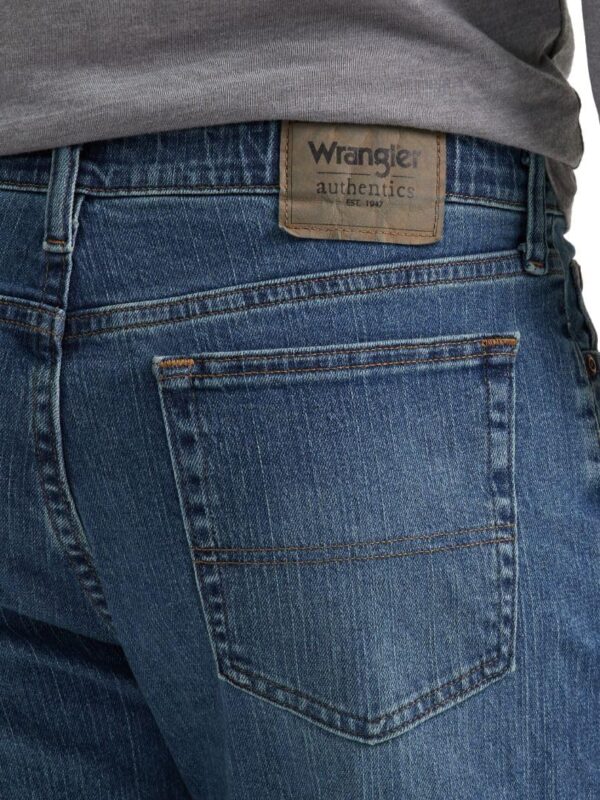 Wrangler Authentics Men's Regular Fit Comfort Flex Waist Jean - Image 6