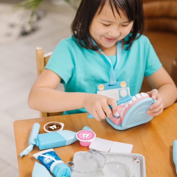 Melissa & Doug Super Smile Dentist Kit With Pretend Play Set of Teeth And Dental Accessories (25 Toy Pieces) Pretend Dentist Play Set, For Kids Ages 3+ - Image 4